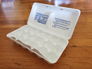 Picture showing foam egg carton